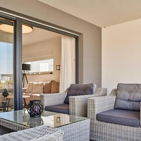 Appartement Modern Adora *