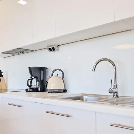 Modern Adora Appartement