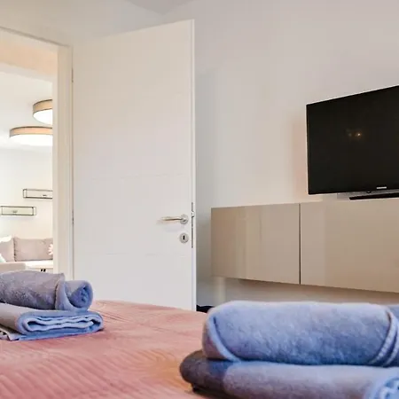 Modern Adora Appartement