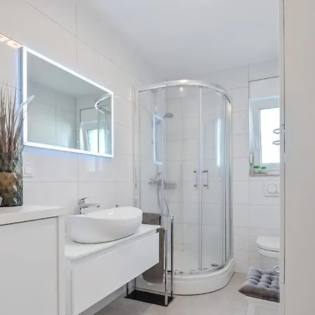 Apartament Modern Adora Malinska