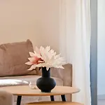 Modern Adora Apartament *